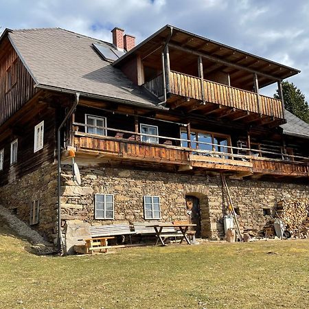 Apartments Im Almhaus Bachler Gundisch Bagian luar foto