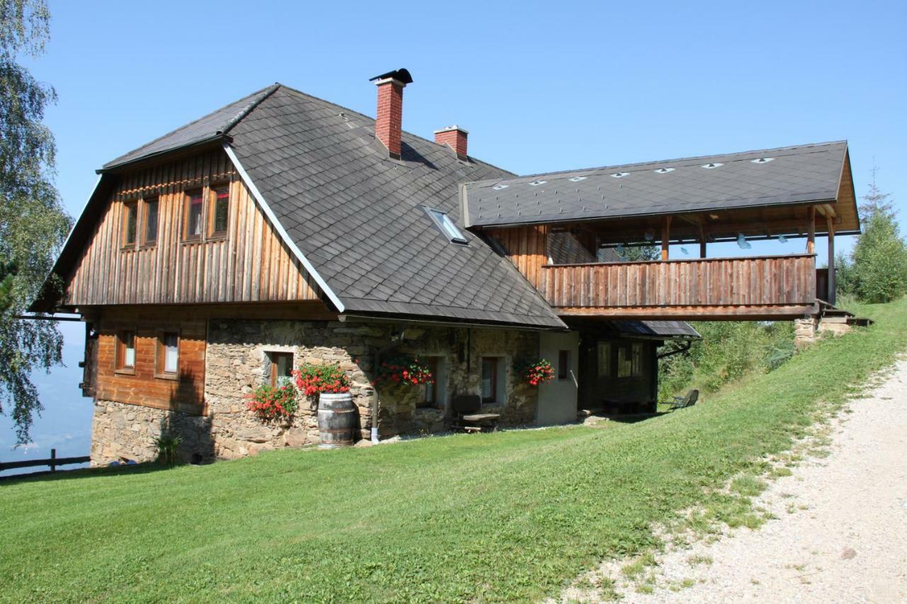 Apartments Im Almhaus Bachler Gundisch Bagian luar foto